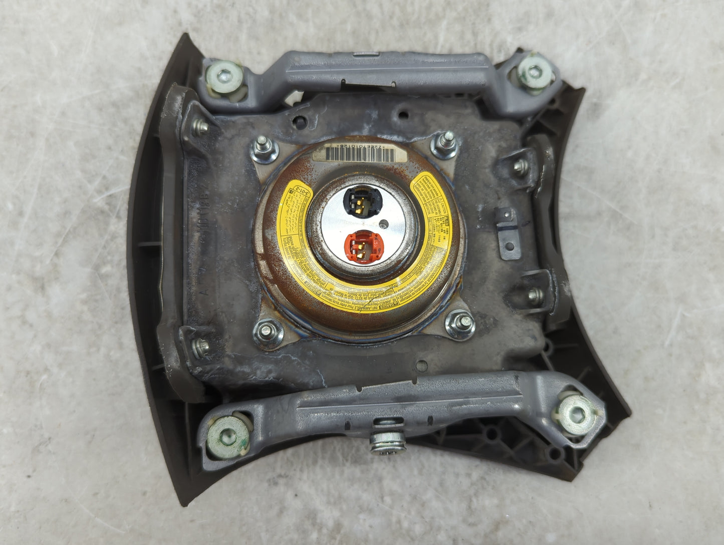 2009 Toyota Camry Air Bag Driver Left Steering Wheel Mounted P/N:Z2EE7010126 Fits OEM Used Auto Parts - Oemusedautoparts1.co