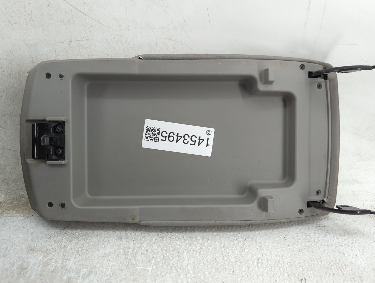 2009 Toyota Camry Center Console Armrest Cover Lid Fits OEM Used Auto Parts - Oemusedautoparts1.com