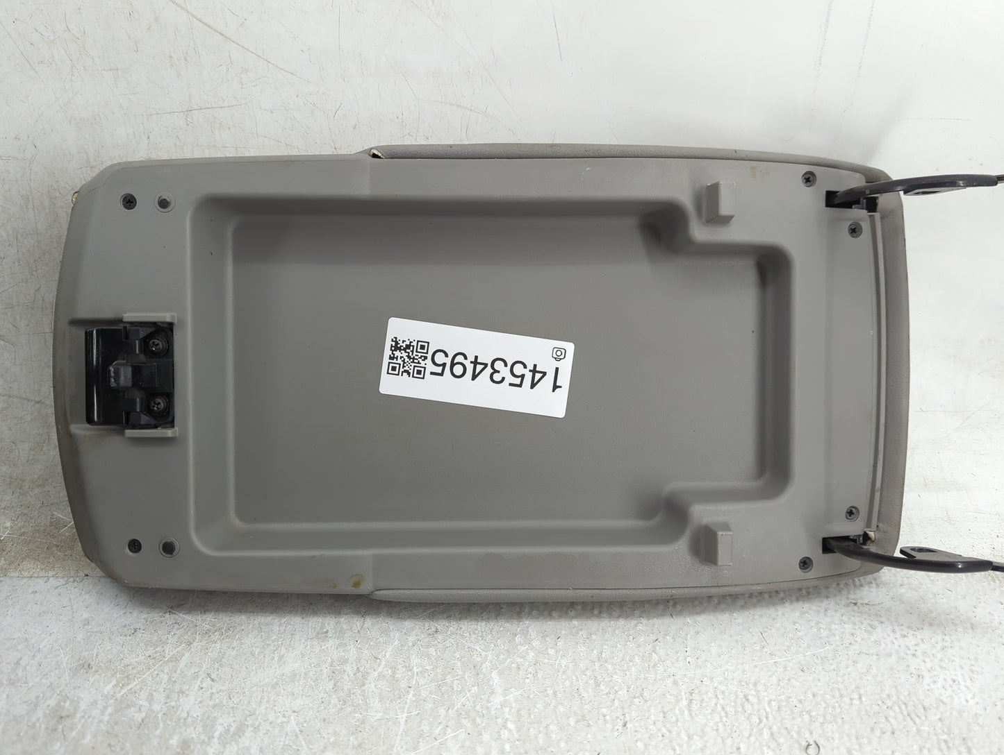 2009 Toyota Camry Center Console Armrest Cover Lid Fits OEM Used Auto Parts - Oemusedautoparts1.com