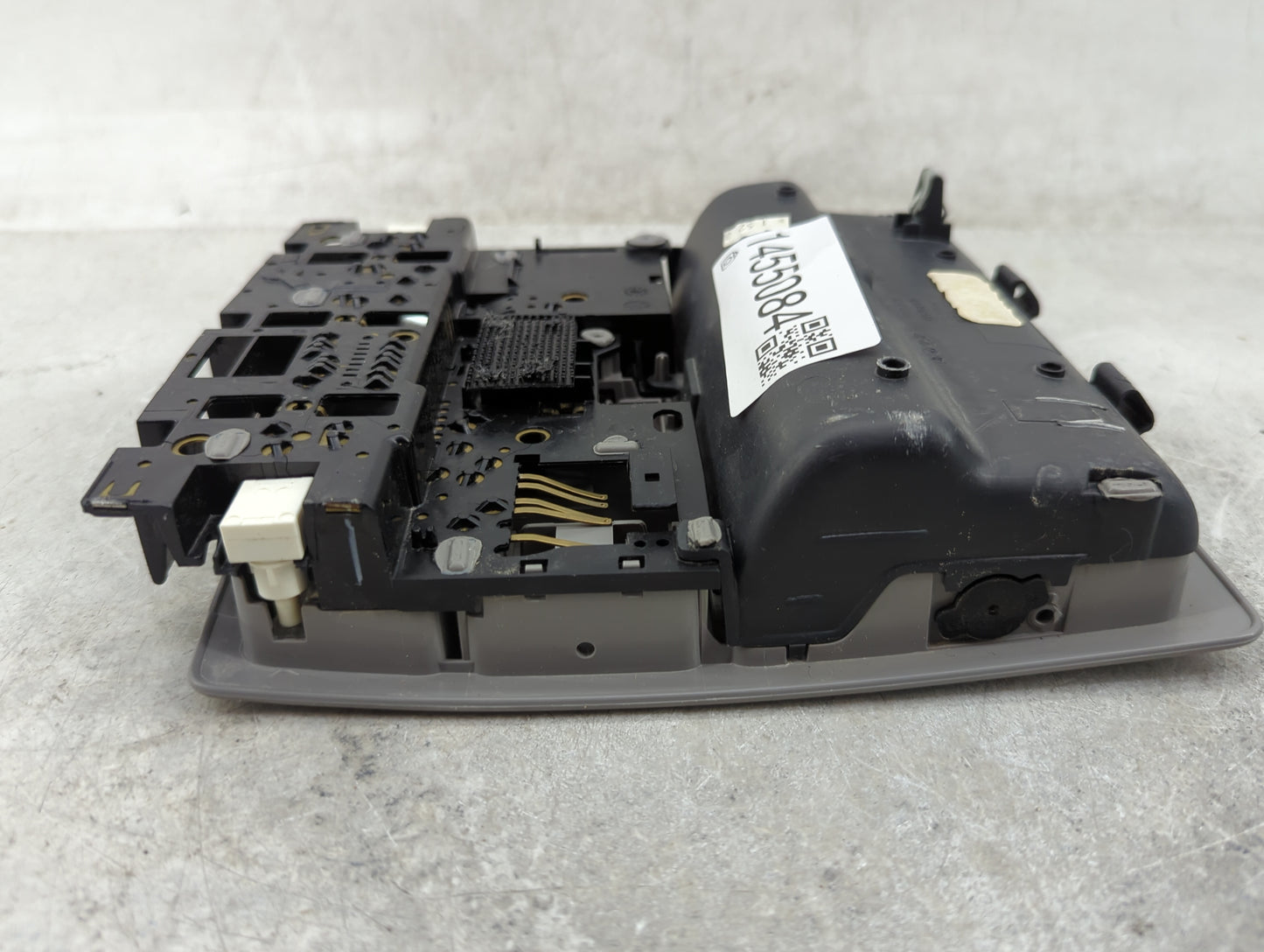 2009 Toyota Camry Overhead Roof Console - Oemusedautoparts1.com
