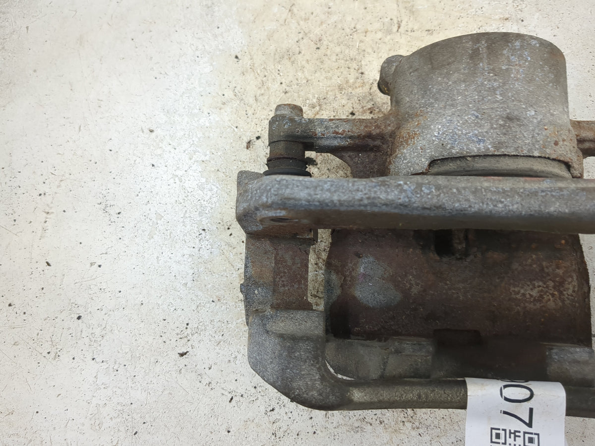 2007-2011 Toyota Camry Front Driver Left Brake Caliper 1511907 - Oemusedautoparts1.com