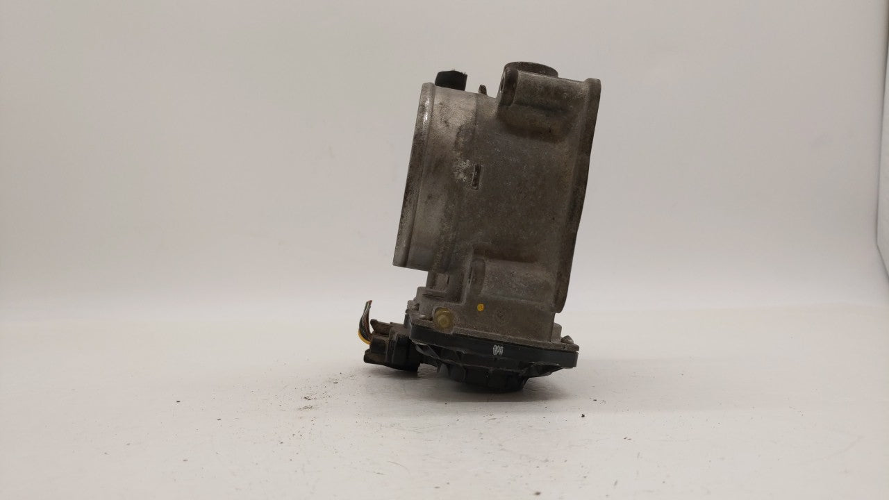 2007-2017 Toyota Camry Throttle Body P/N:22030-0P050 22030-31030 Fits OEM Used Auto Parts - Oemusedautoparts1.com