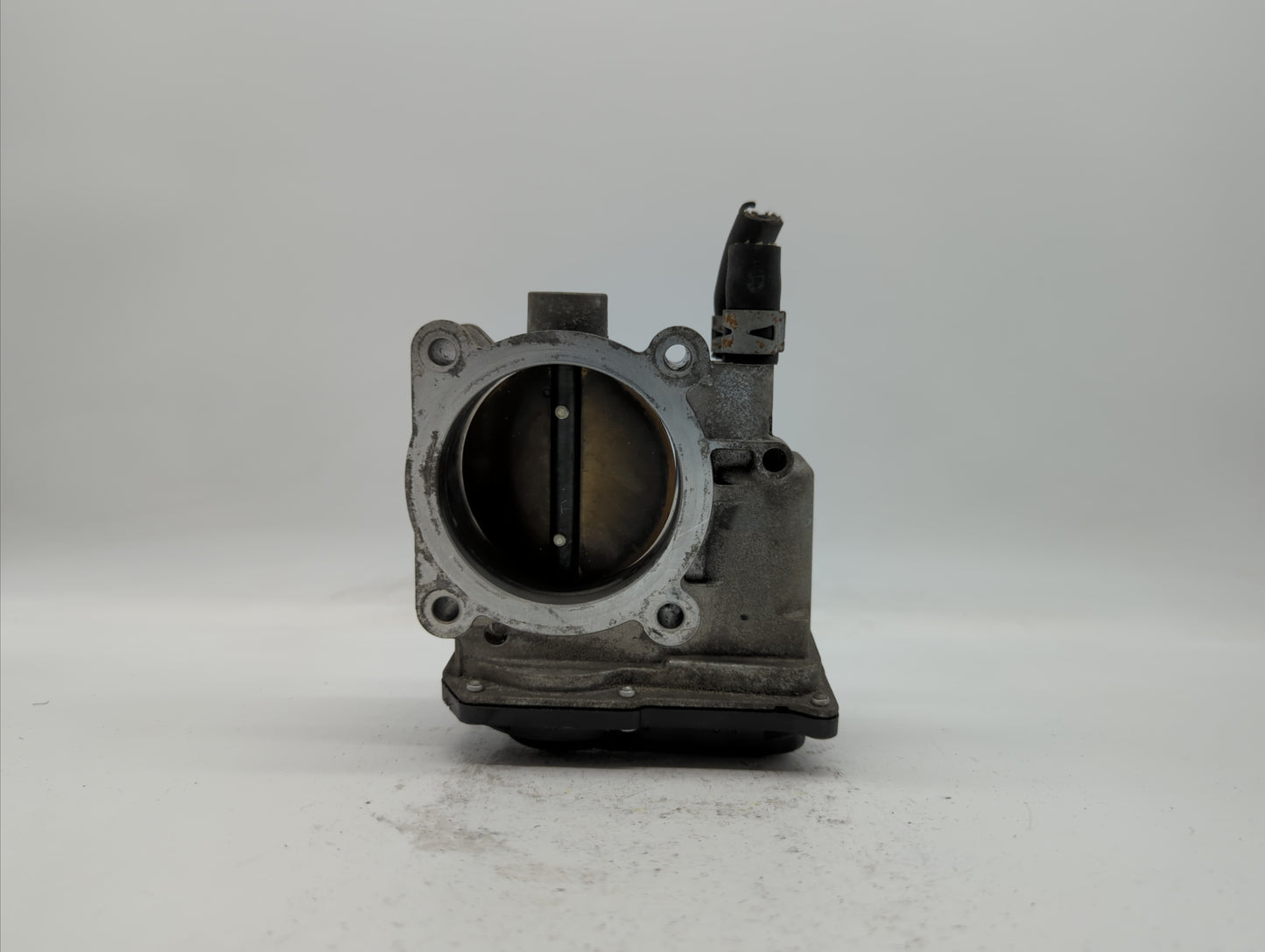 2007-2017 Toyota Camry Throttle Body P/N:22030-0P050 22030-31030 Fits OEM Used Auto Parts - Oemusedautoparts1.com
