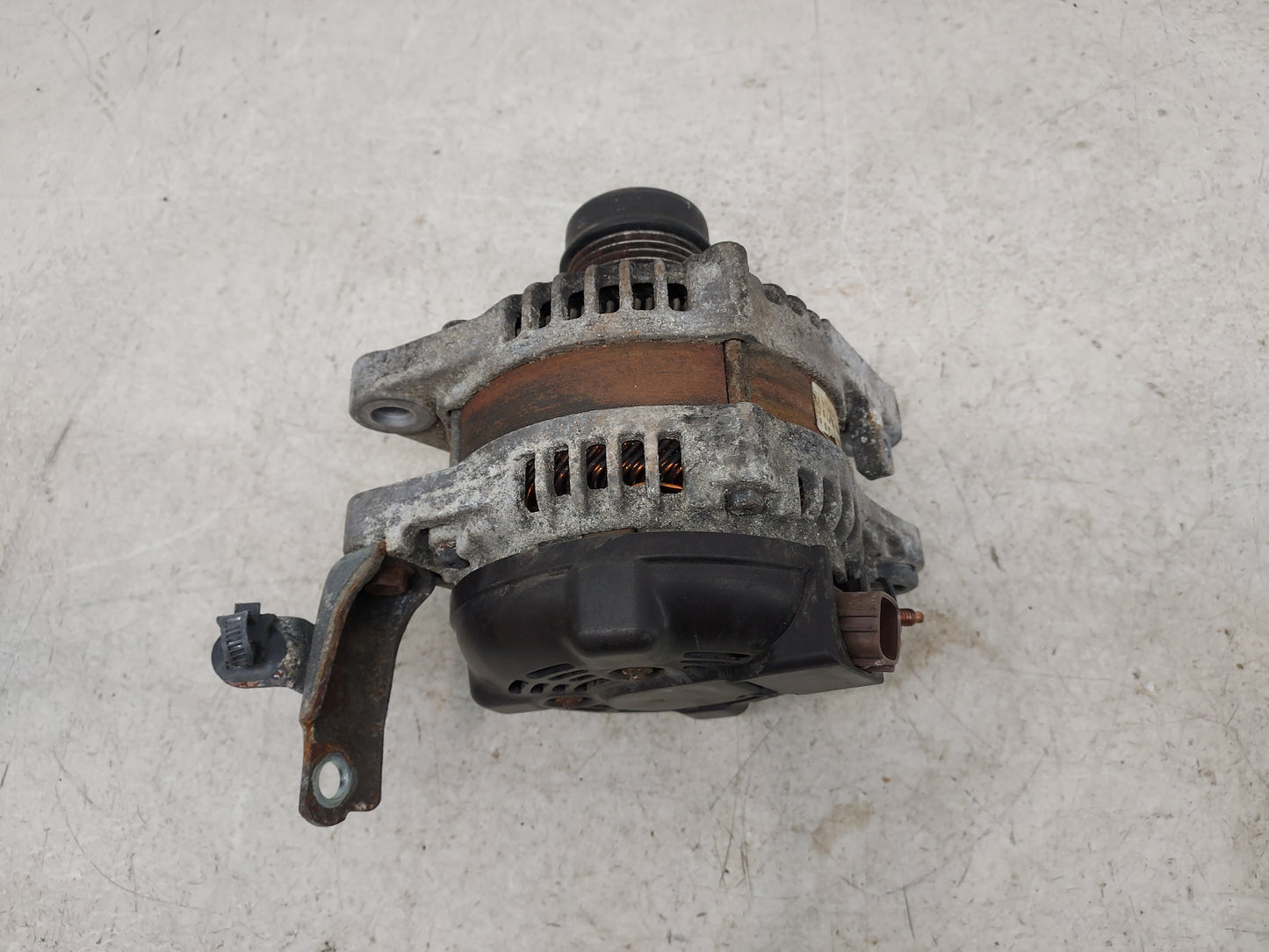 2007-2017 Toyota Camry Alternator Replacement Generator Charging Assembly Engine OEM P/N:TN104210-41470 27060-0P140 Fits OEM
