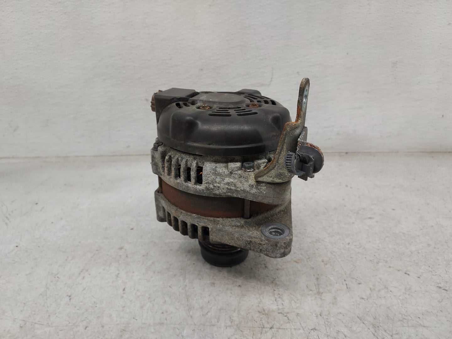 2007-2017 Toyota Camry Alternator Replacement Generator Charging Assembly Engine OEM P/N:TN104210-41470 27060-0P140 Fits OEM