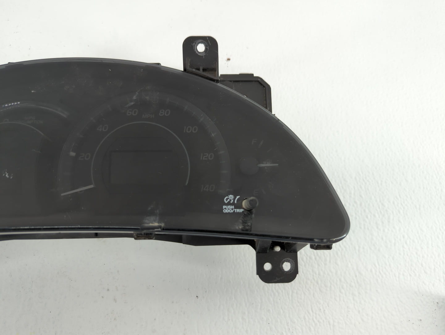 2008-2009 Toyota Camry Instrument Cluster Speedometer Gauges P/N:83800-06Q80-00 Fits Fits 2008 2009 OEM Used Auto Parts - Oe