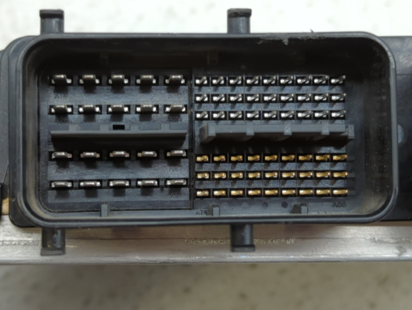 2008-2009 Toyota Camry PCM Engine Control Computer ECU ECM PCU OEM P/N:89981-33050 Fits Fits 2008 2009 OEM Used Auto Parts -