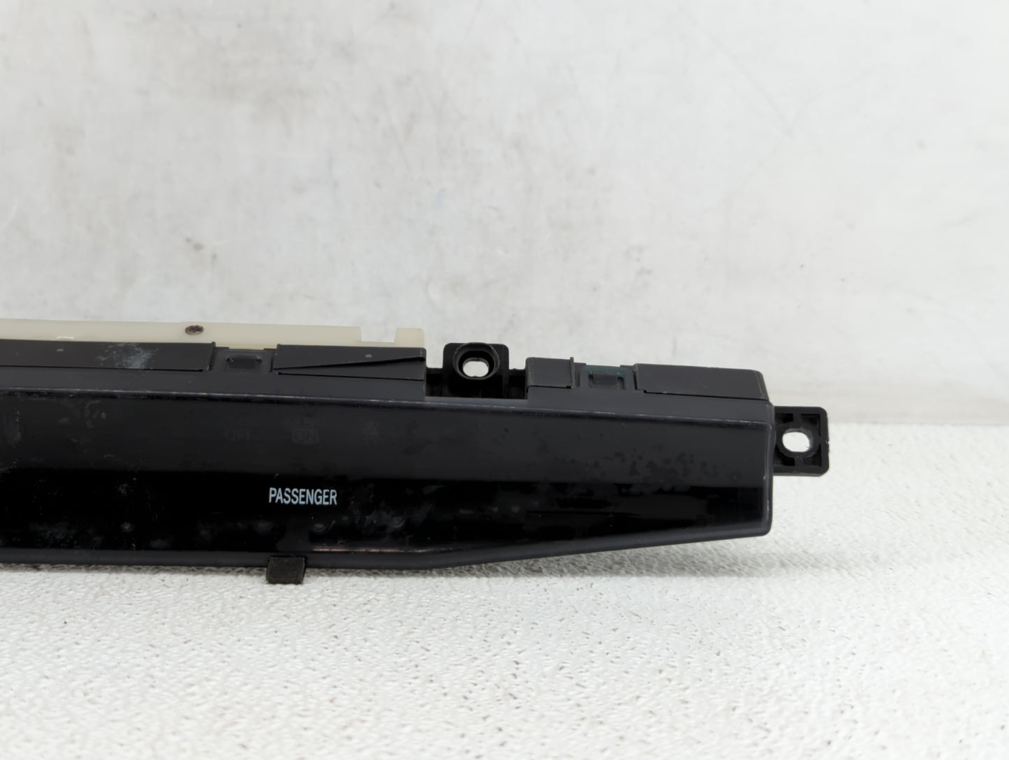 2009 Toyota Camry Digitial Dash Clock P/N:83910-06100 Fits OEM Used Auto Parts - Oemusedautoparts1.com