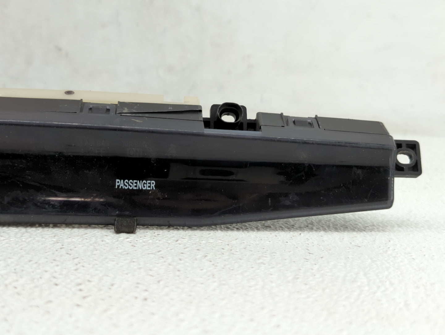 2009 Toyota Camry Digitial Dash Clock P/N:83910-06100 Fits OEM Used Auto Parts - Oemusedautoparts1.com