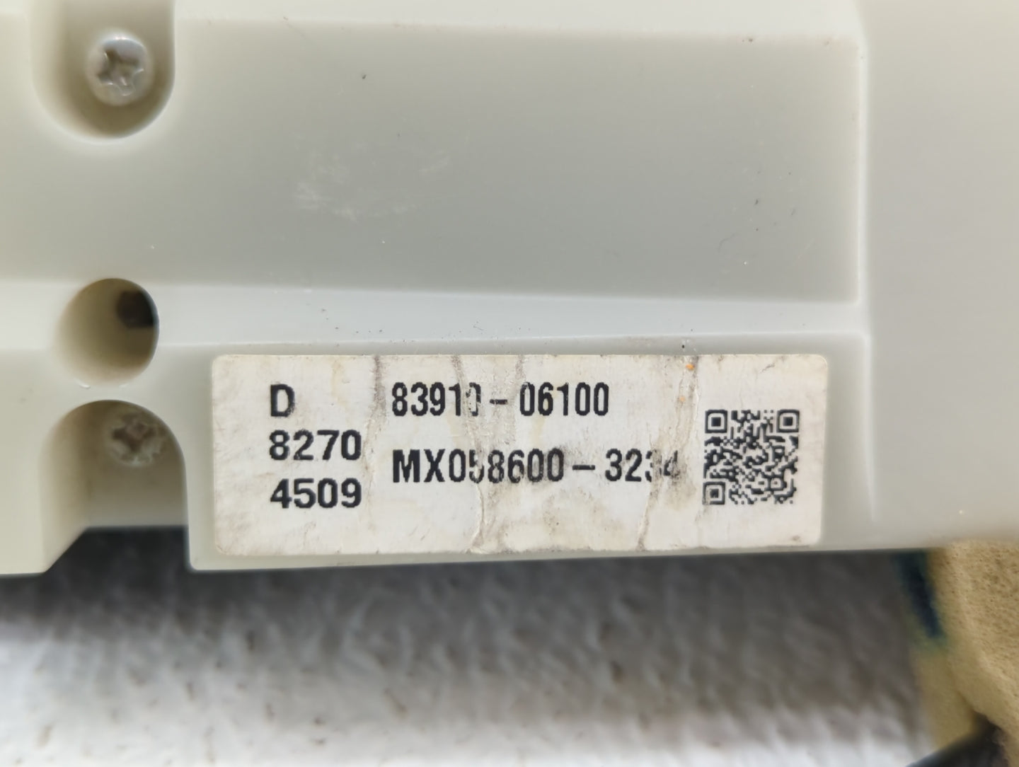 2009 Toyota Camry Digitial Dash Clock P/N:83910-06100 Fits OEM Used Auto Parts - Oemusedautoparts1.com