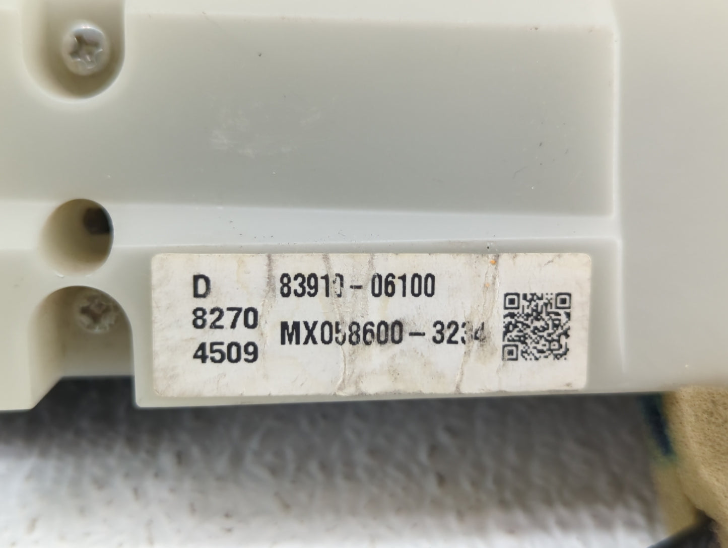 2009 Toyota Camry Digitial Dash Clock P/N:83910-06100 Fits OEM Used Auto Parts - Oemusedautoparts1.com