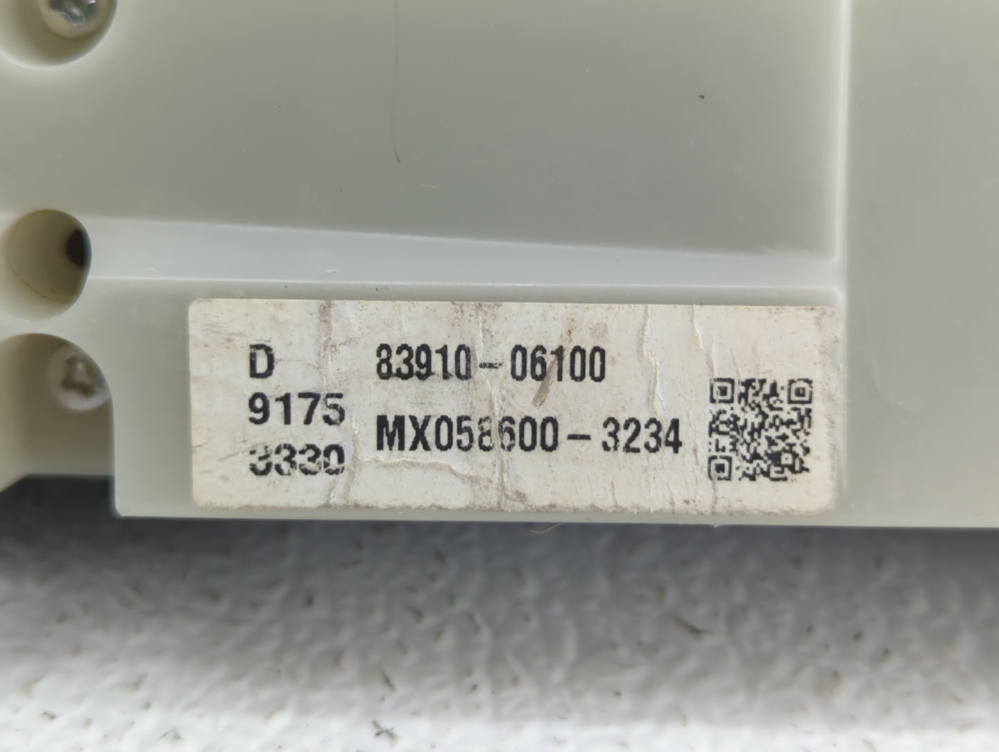 2009 Toyota Camry Digitial Dash Clock P/N:83910-06100 Fits OEM Used Auto Parts - Oemusedautoparts1.com