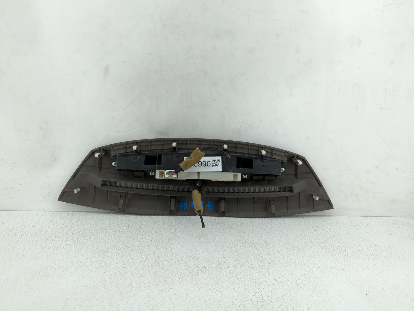 2009 CAMRY FRONT CENTER DASH BOARD INFO CLOCK DISPLAY MONITOR SCREEN - Oemusedautoparts1.com