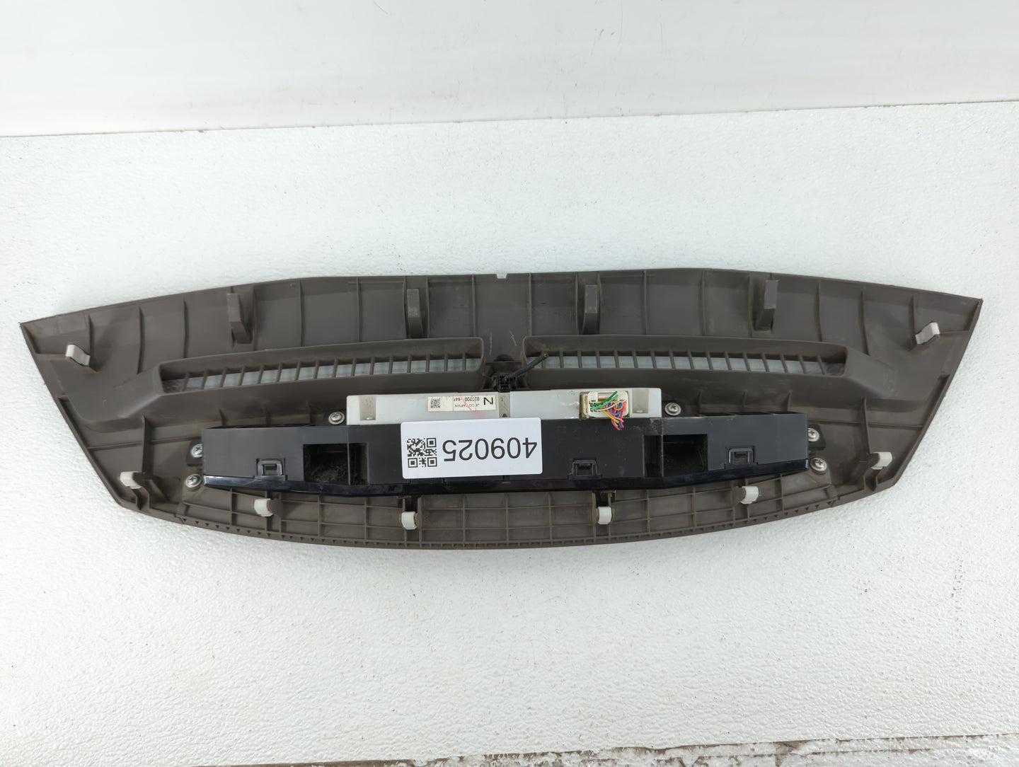 2009 Toyota Camry Digitial Dash Clock P/N:83910-33170 Fits OEM Used Auto Parts - Oemusedautoparts1.com