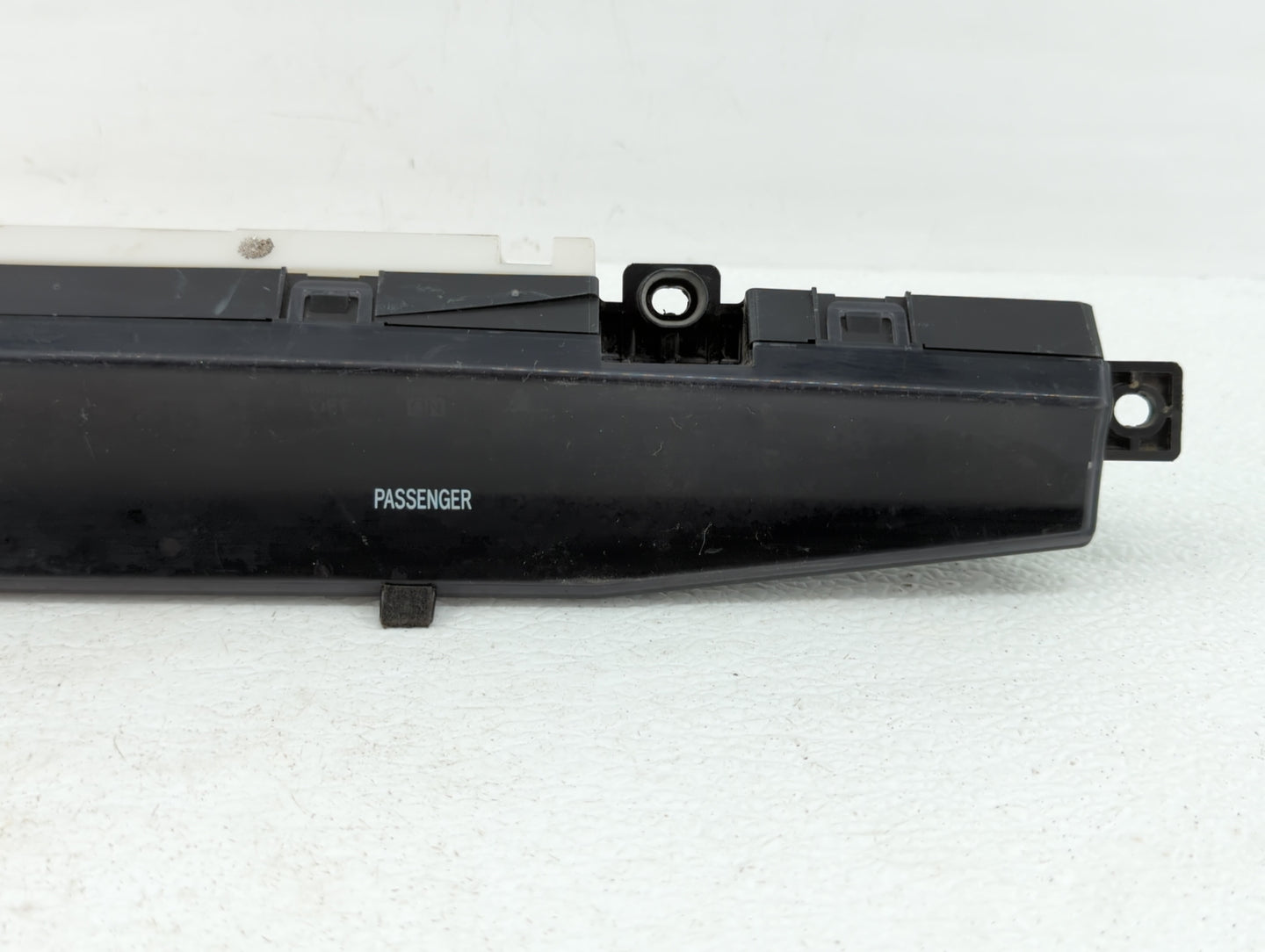 2009 Toyota Camry Digitial Dash Clock P/N:83910-33170 55952-06010, 55981-06040, 83910-06100 Fits OEM Used Auto Parts - Oemus