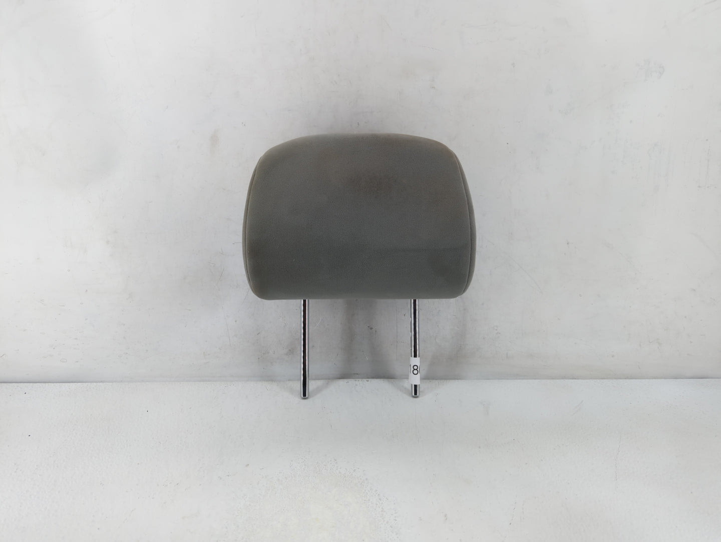 Toyota Camry Headrest Head Rest Rear Center Seat Grey 421807 - Oemusedautoparts1.com