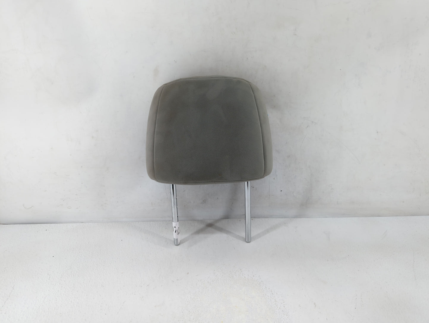 Toyota Camry Headrest Head Rest Rear Center Seat Grey 421807 - Oemusedautoparts1.com