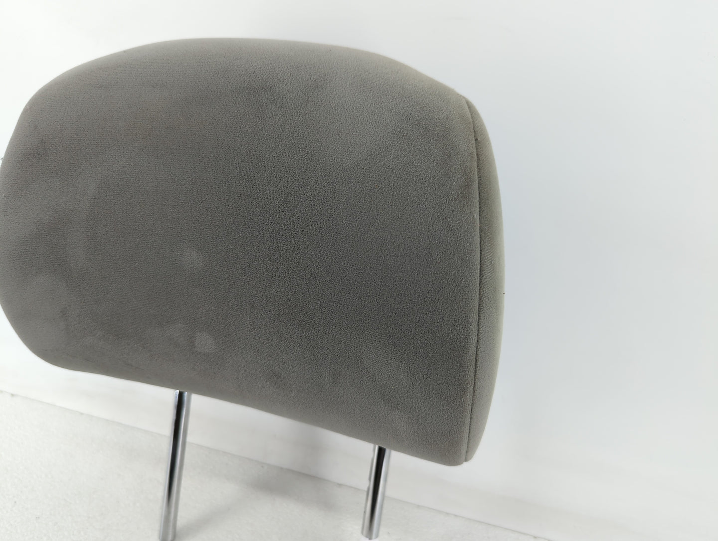 Toyota Camry Headrest Head Rest Front Driver Passenger Seat Light Grey - Oemusedautoparts1.com