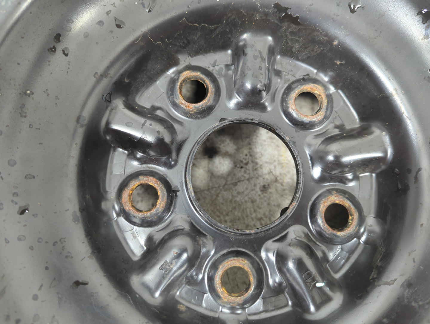 2009 Toyota Camry Spare Donut Tire Wheel Rim Oem 5037174 - Oemusedautoparts1.com