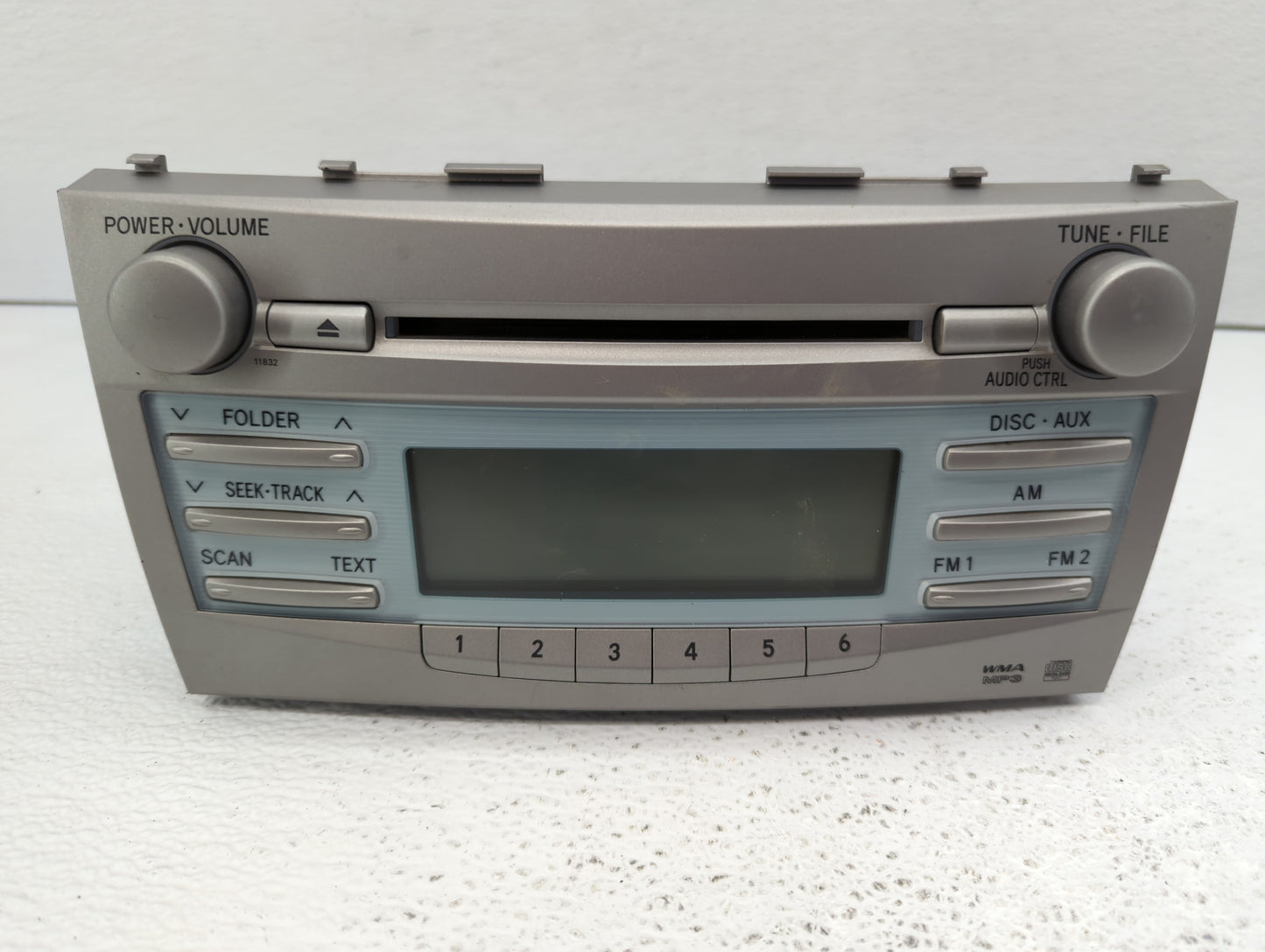 2009 Toyota Camry Radio AM FM Cd Player Receiver Replacement P/N:86120-06181 Fits OEM Used Auto Parts - Oemusedautoparts1.co