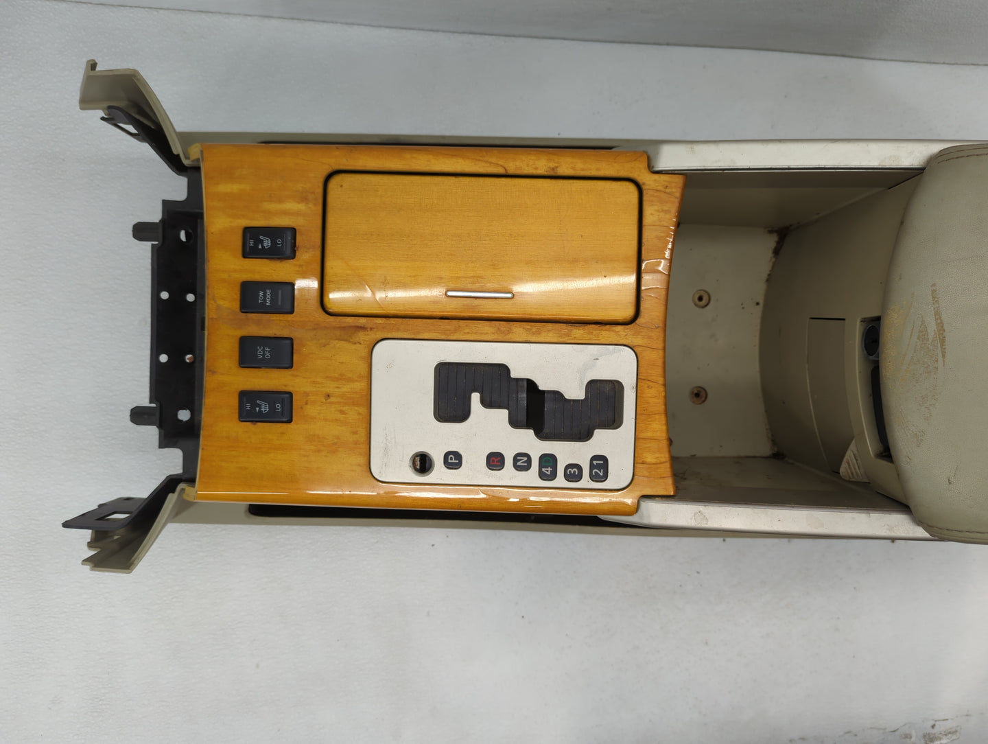 2007-2009 Toyota Camry Center Floor Console P/N:55620-06060 Fits Fits 2007 2008 2009 OEM Used Auto Parts - Oemusedautoparts1