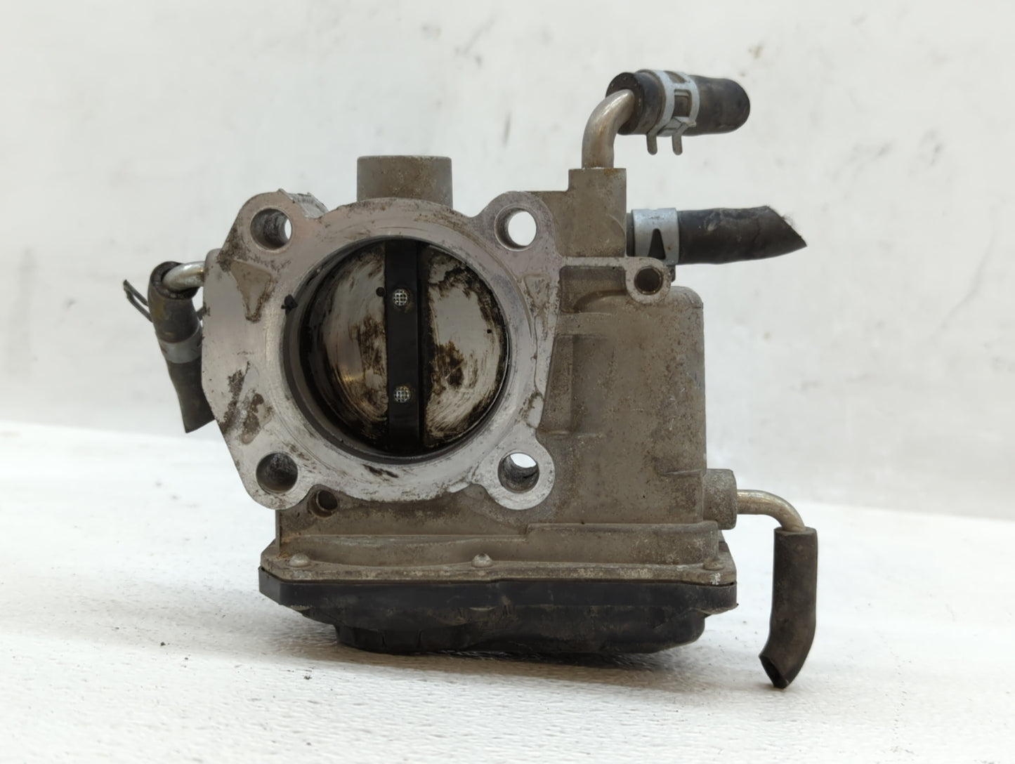 2007-2011 Toyota Camry Throttle Body P/N:22030-0H030 Fits Fits 2006 2007 2008 2009 2010 2011 2012 2013 2014 2015 OEM Used Au