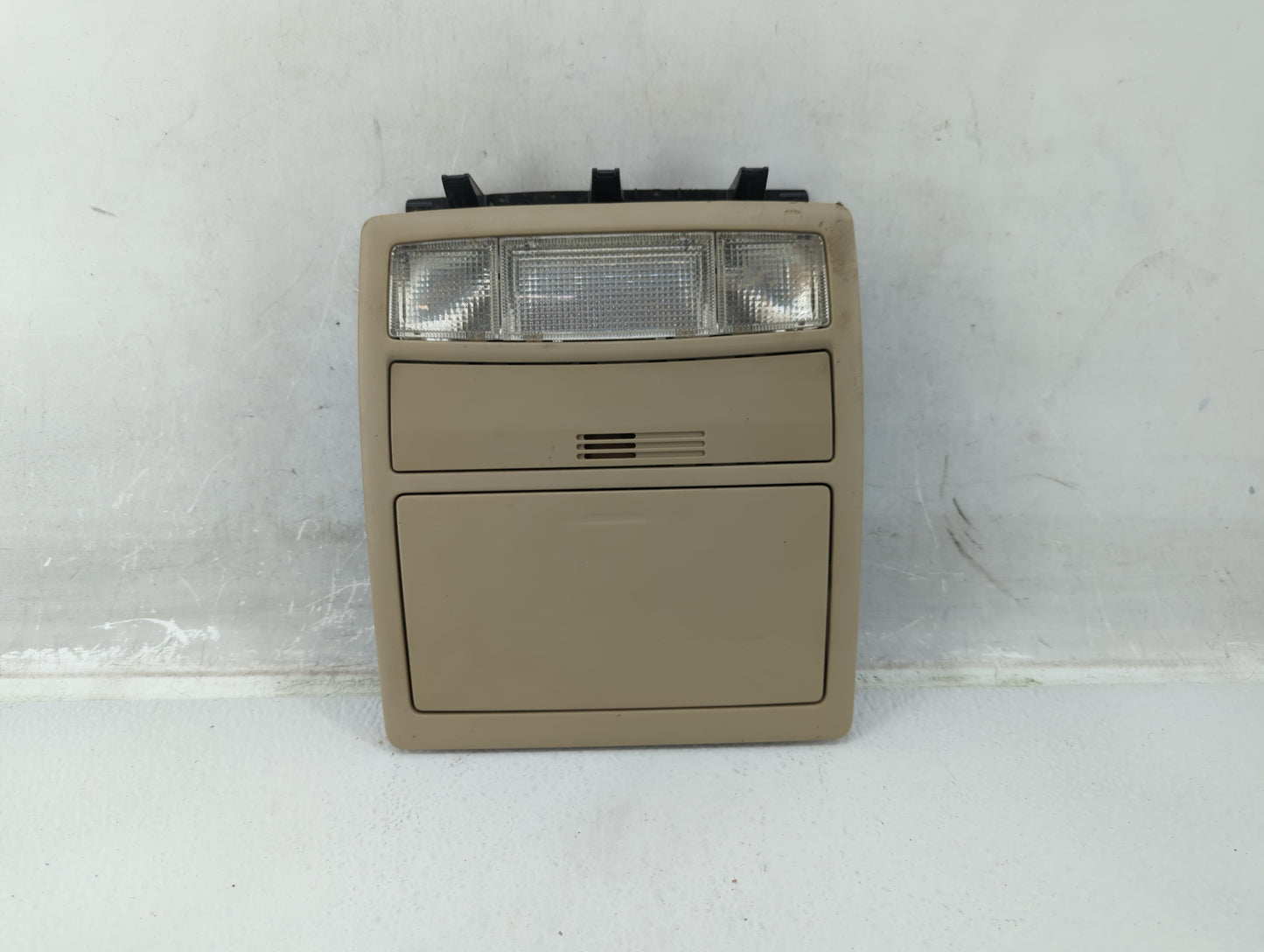 2009 Toyota Camry Overhead Roof Console - Oemusedautoparts1.com