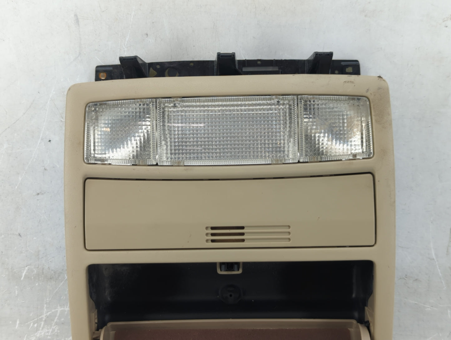 2009 Toyota Camry Overhead Roof Console - Oemusedautoparts1.com