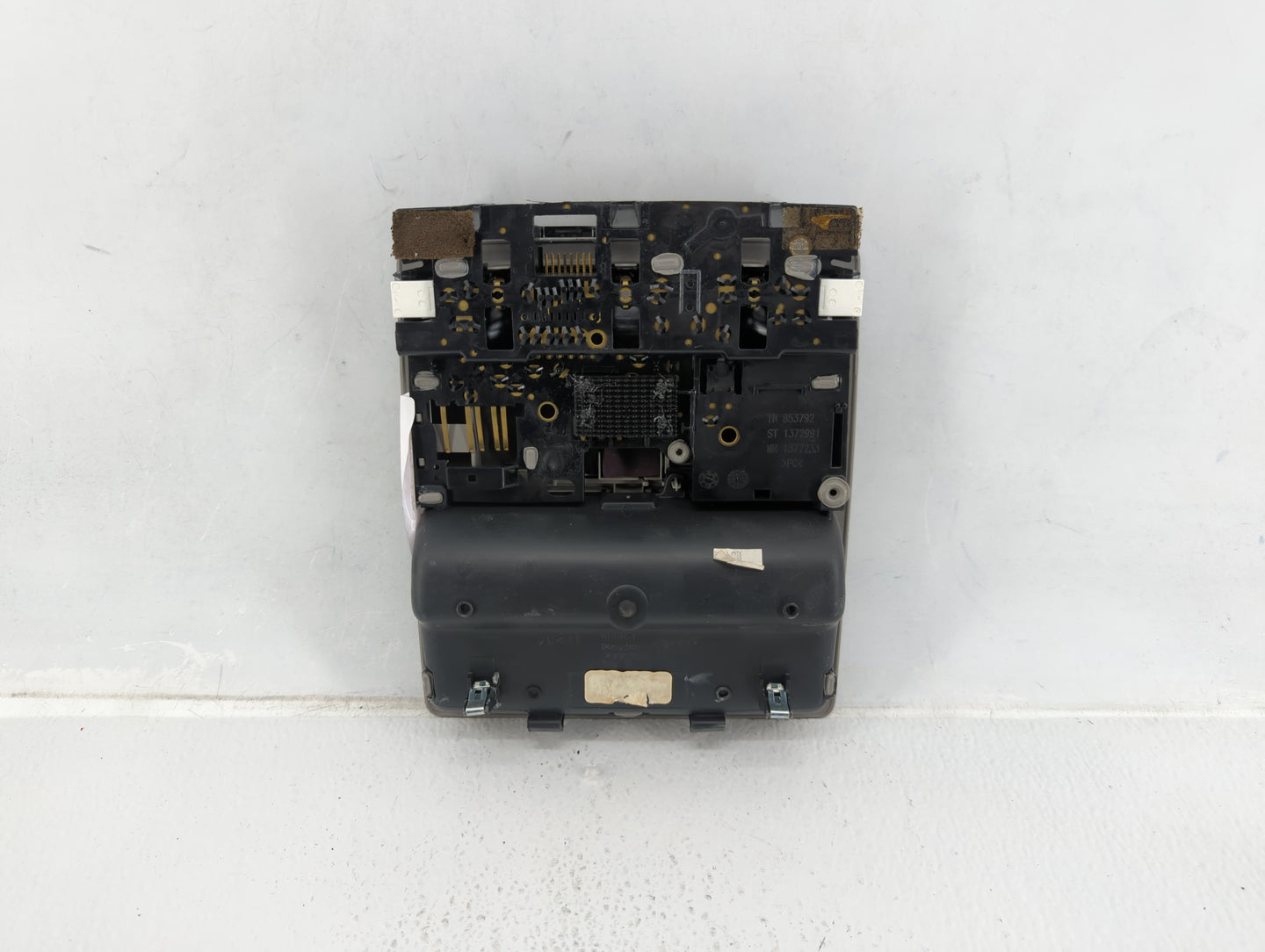 2009 Toyota Camry Overhead Roof Console - Oemusedautoparts1.com