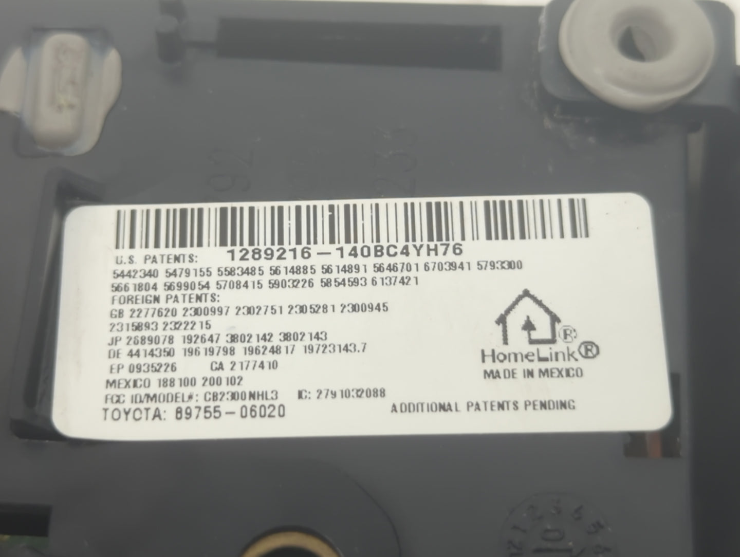 2009 Toyota Camry Overhead Roof Console - Oemusedautoparts1.com