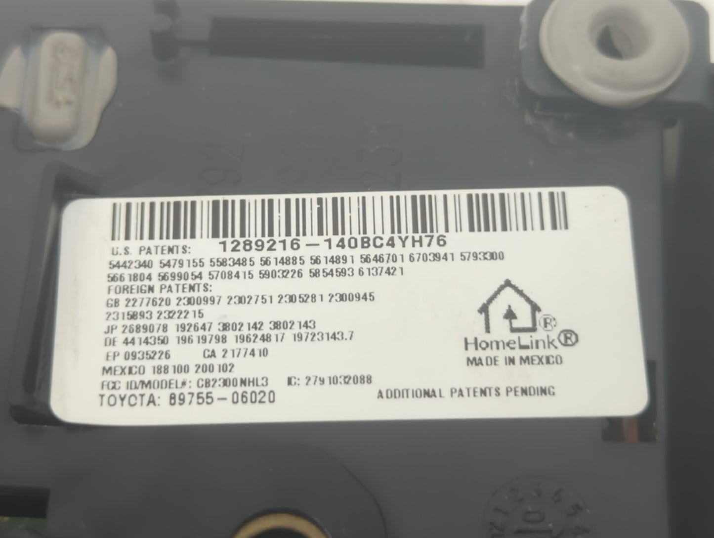 2009 Toyota Camry Overhead Roof Console - Oemusedautoparts1.com