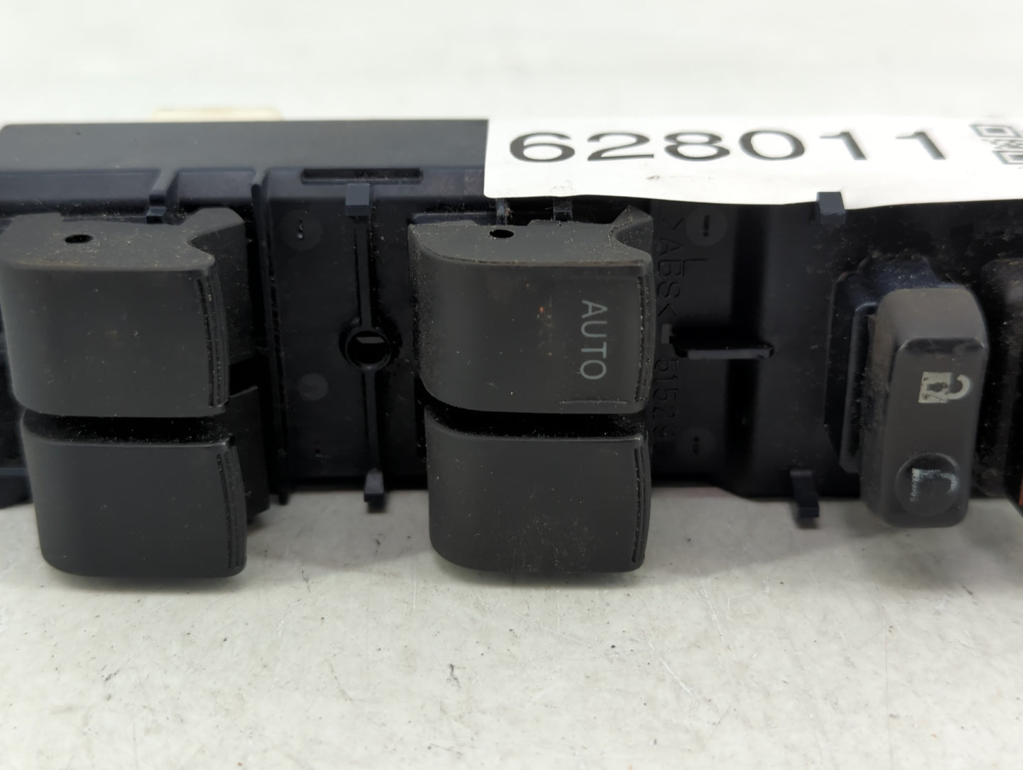 2007-2009 Toyota Camry Master Power Window Switch Replacement Driver Side Left P/N:409-8Y87 01 Fits OEM Used Auto Parts - Oe