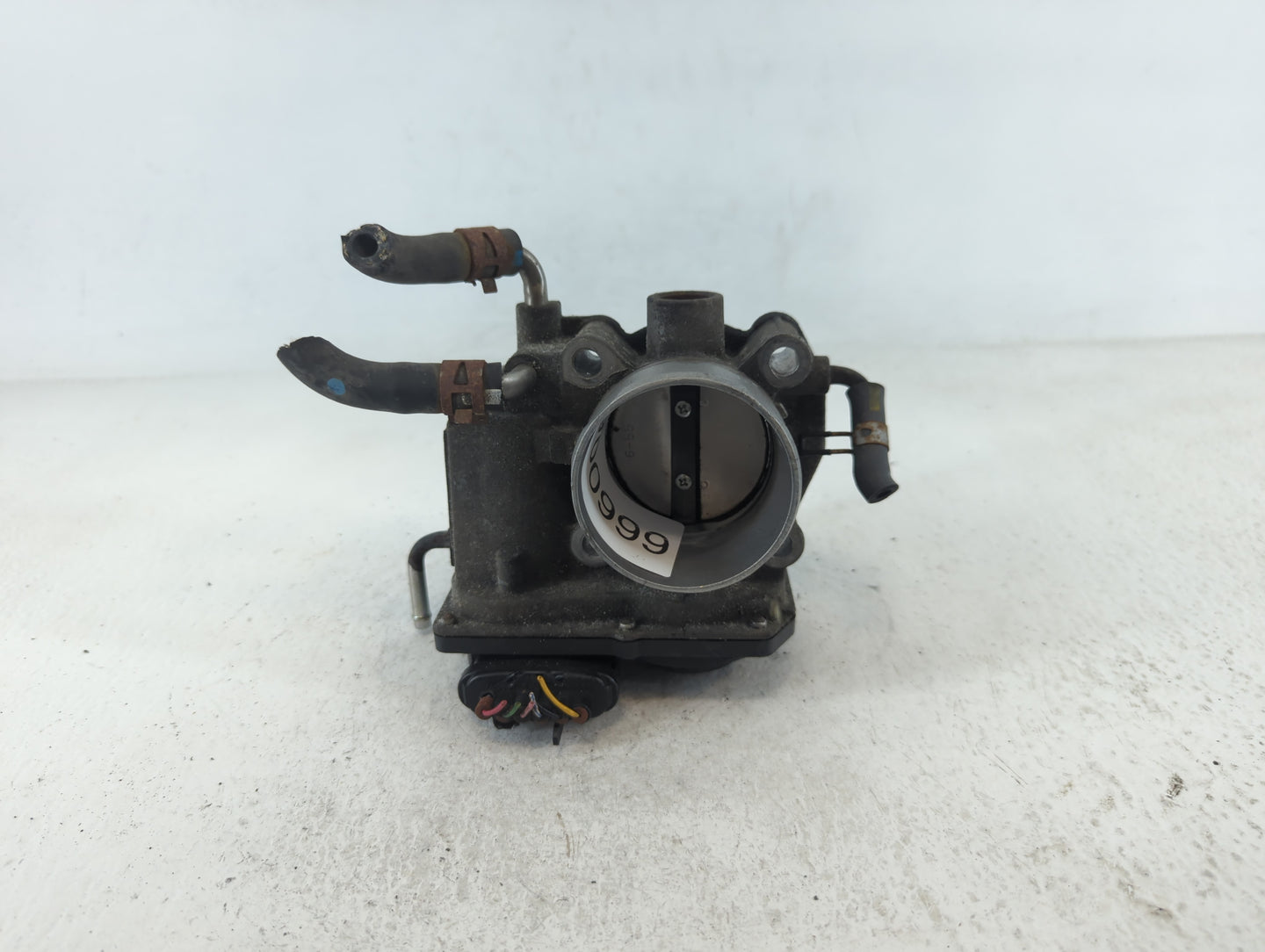 2007-2011 Toyota Camry Throttle Body P/N:8K1901689 22030-0H030 Fits Fits 2006 2007 2008 2009 2010 2011 2012 2013 2014 2015 O