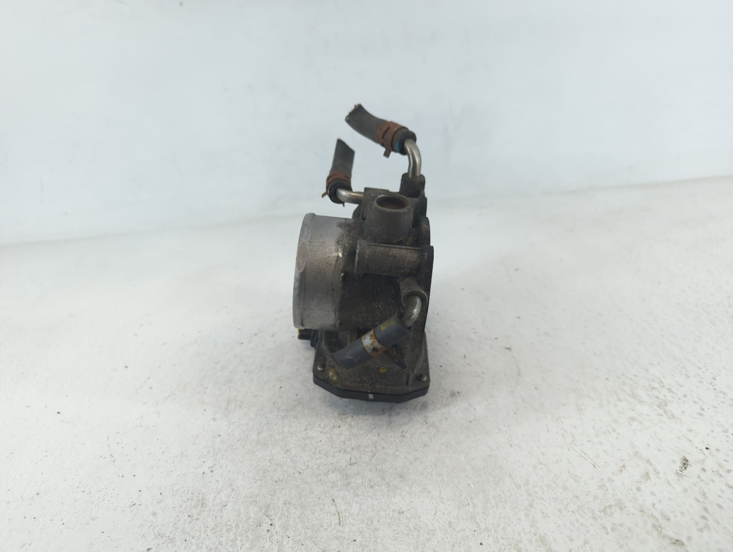 2007-2011 Toyota Camry Throttle Body P/N:8K1901689 22030-0H030 Fits Fits 2006 2007 2008 2009 2010 2011 2012 2013 2014 2015 O