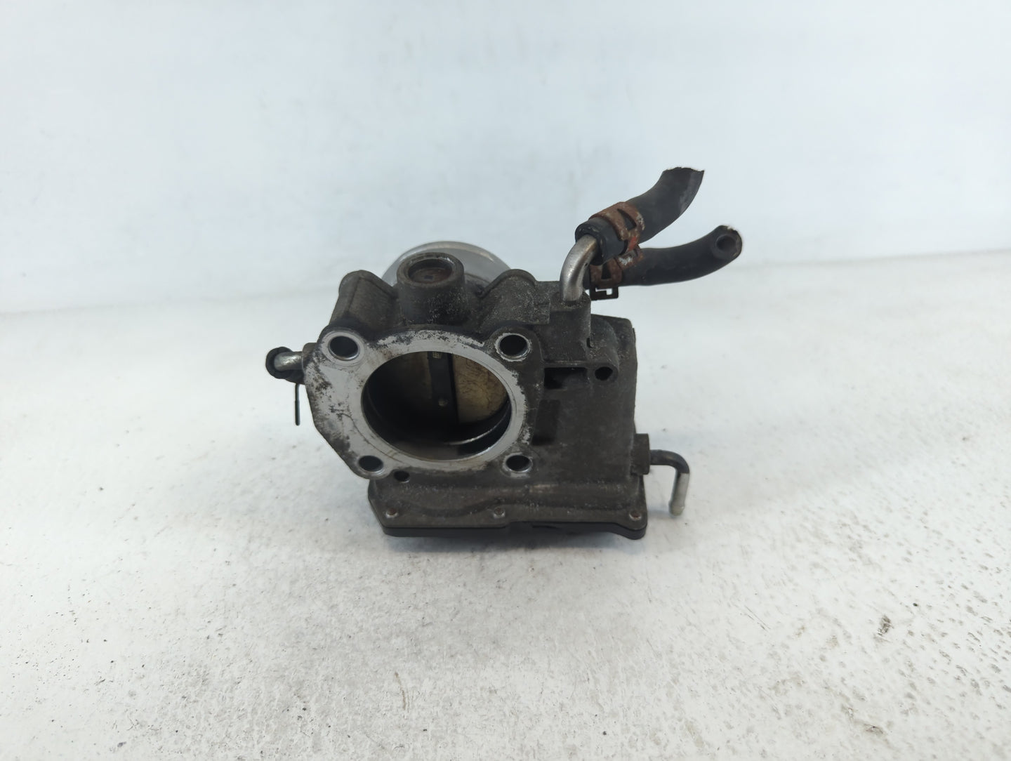 2007-2011 Toyota Camry Throttle Body P/N:8K1901689 22030-0H030 Fits Fits 2006 2007 2008 2009 2010 2011 2012 2013 2014 2015 O