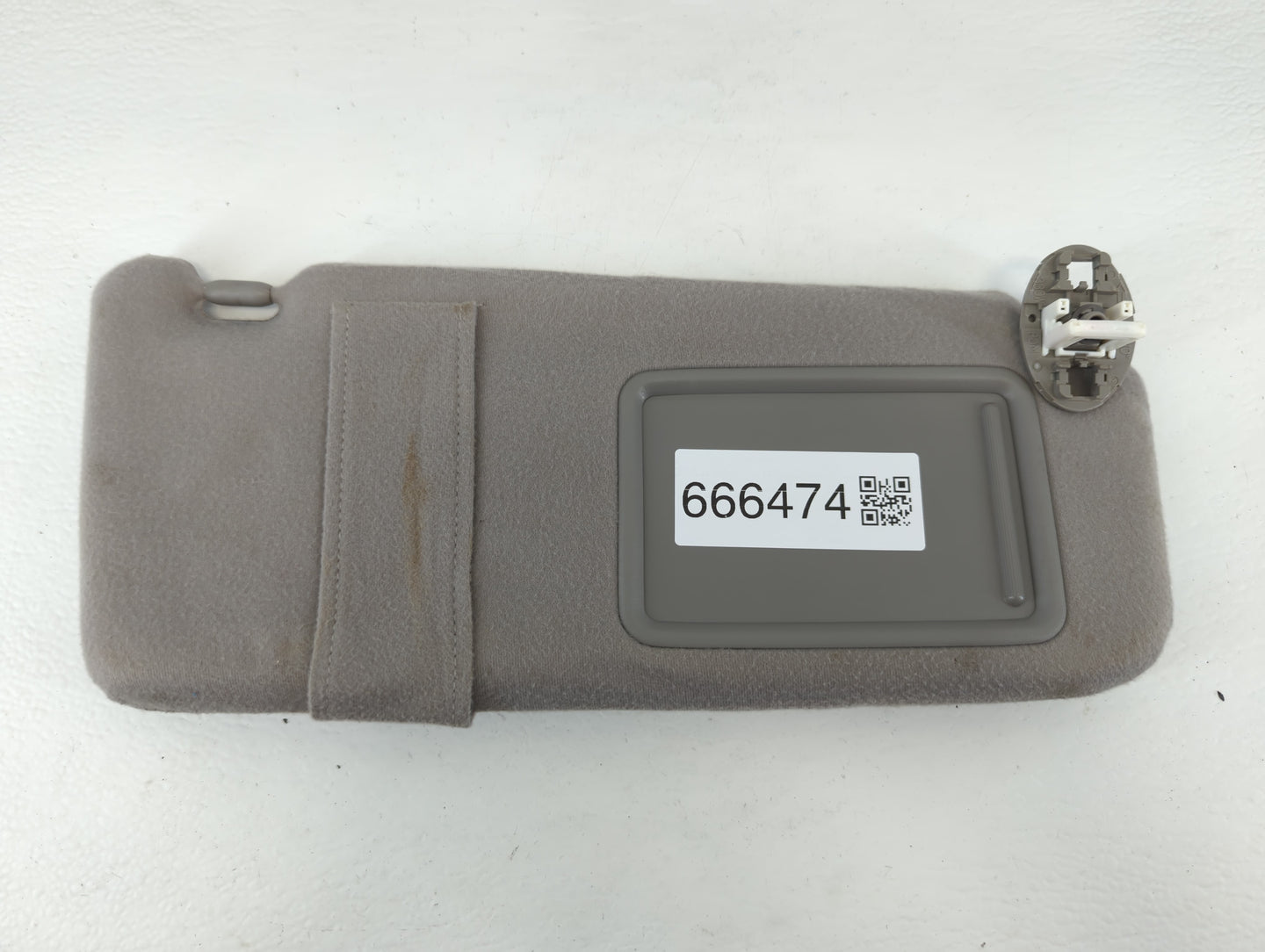 2007-2011 Toyota Camry Sun Visor Shade Replacement Passenger Right Mirror Fits Fits 2007 2008 2009 2010 2011 OEM Used Auto P