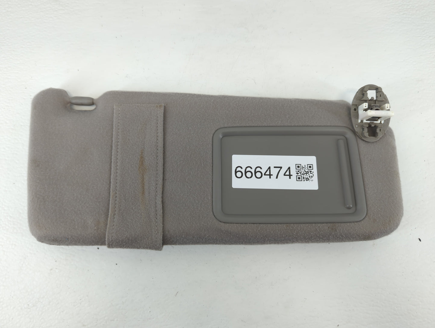 2007-2011 Toyota Camry Sun Visor Shade Replacement Passenger Right Mirror Fits Fits 2007 2008 2009 2010 2011 OEM Used Auto P