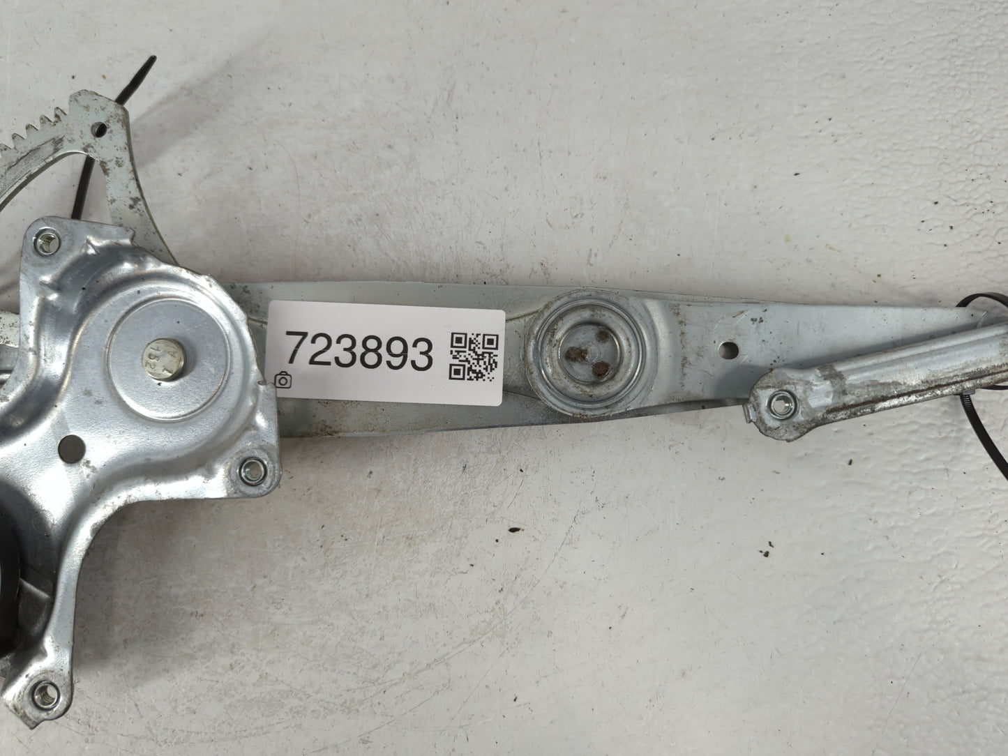 2007-2011 Toyota Camry Used Window Regulator Passenger Front 723893 - Oemusedautoparts1.com