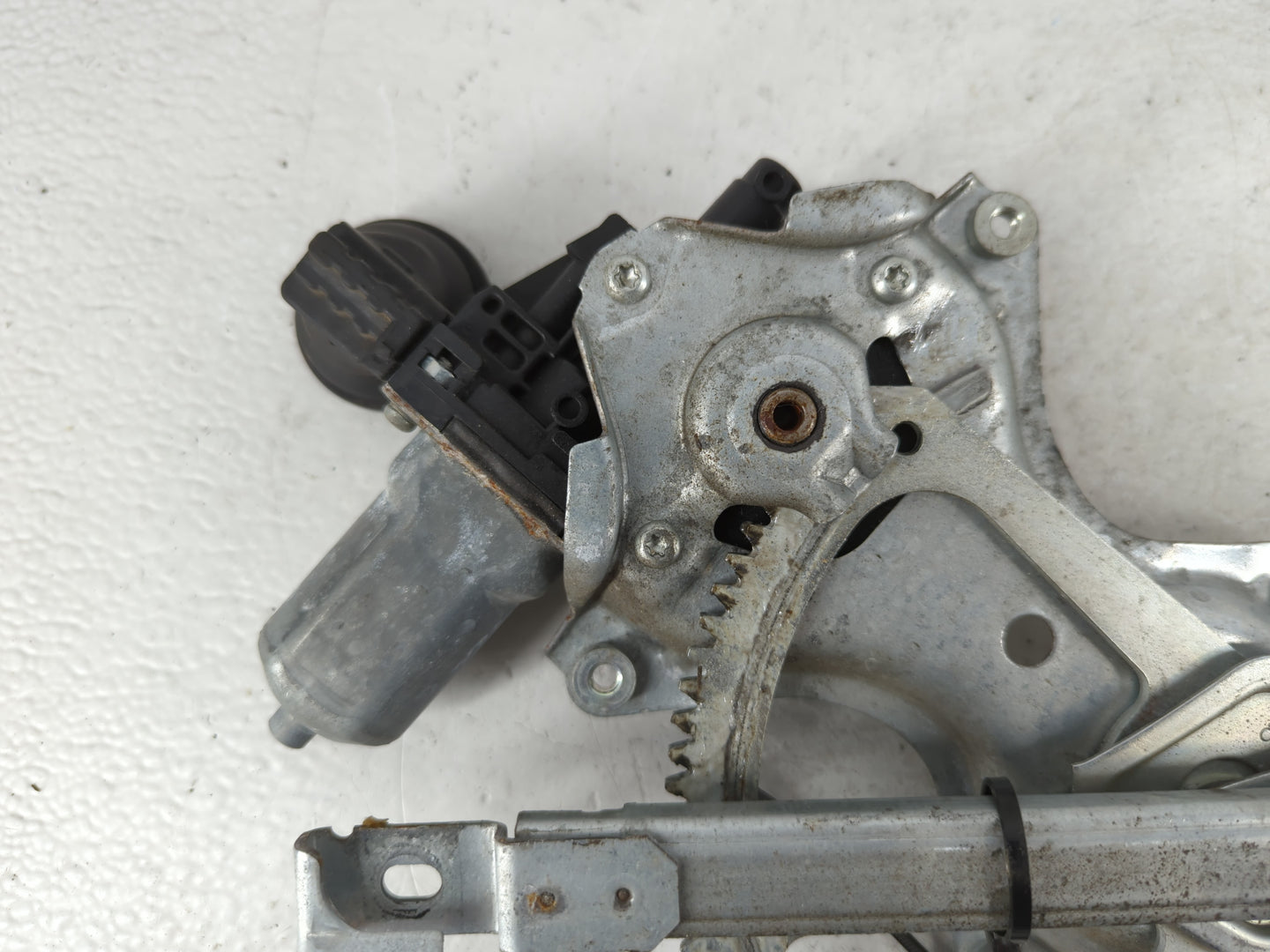 2007-2011 Toyota Camry Used Window Regulator Passenger Front - Oemusedautoparts1.com