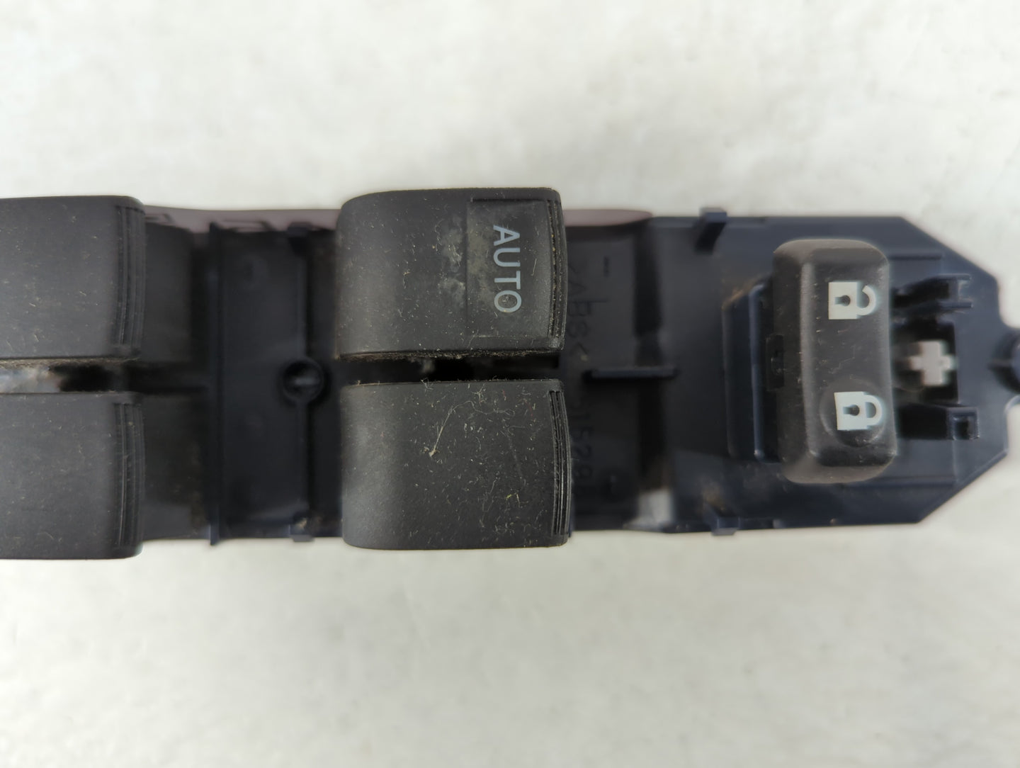 2007-2009 Toyota Camry Master Power Window Switch Replacement Driver Side Left P/N:515296 Fits OEM Used Auto Parts - Oemused