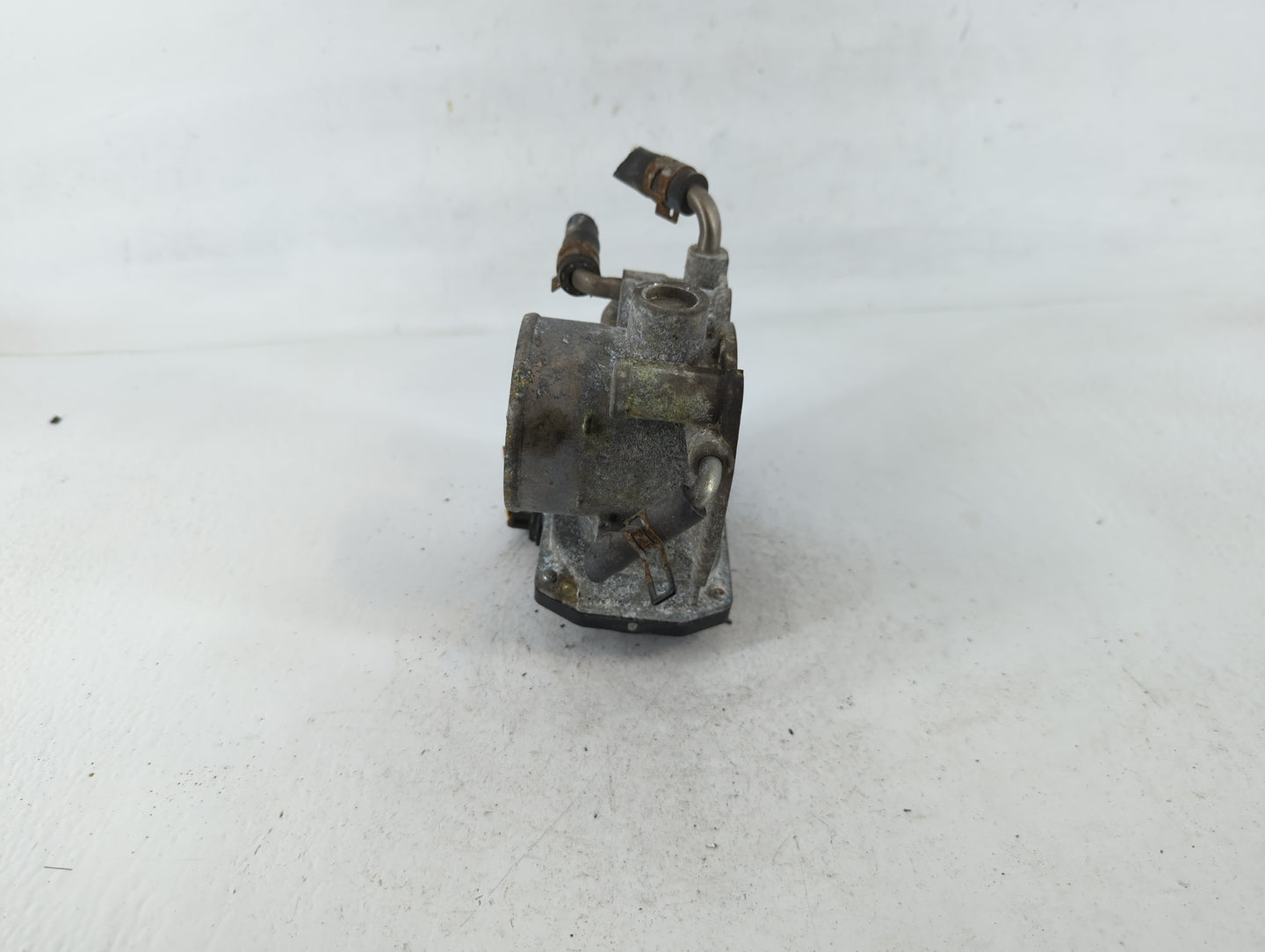 2007-2011 Toyota Camry Throttle Body P/N:22030-0H030 Fits Fits 2006 2007 2008 2009 2010 2011 2012 2013 2014 2015 OEM Used Au