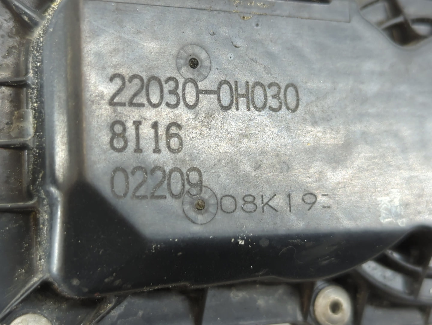2007-2011 Toyota Camry Throttle Body P/N:22030-0H030 Fits Fits 2006 2007 2008 2009 2010 2011 2012 2013 2014 2015 OEM Used Au