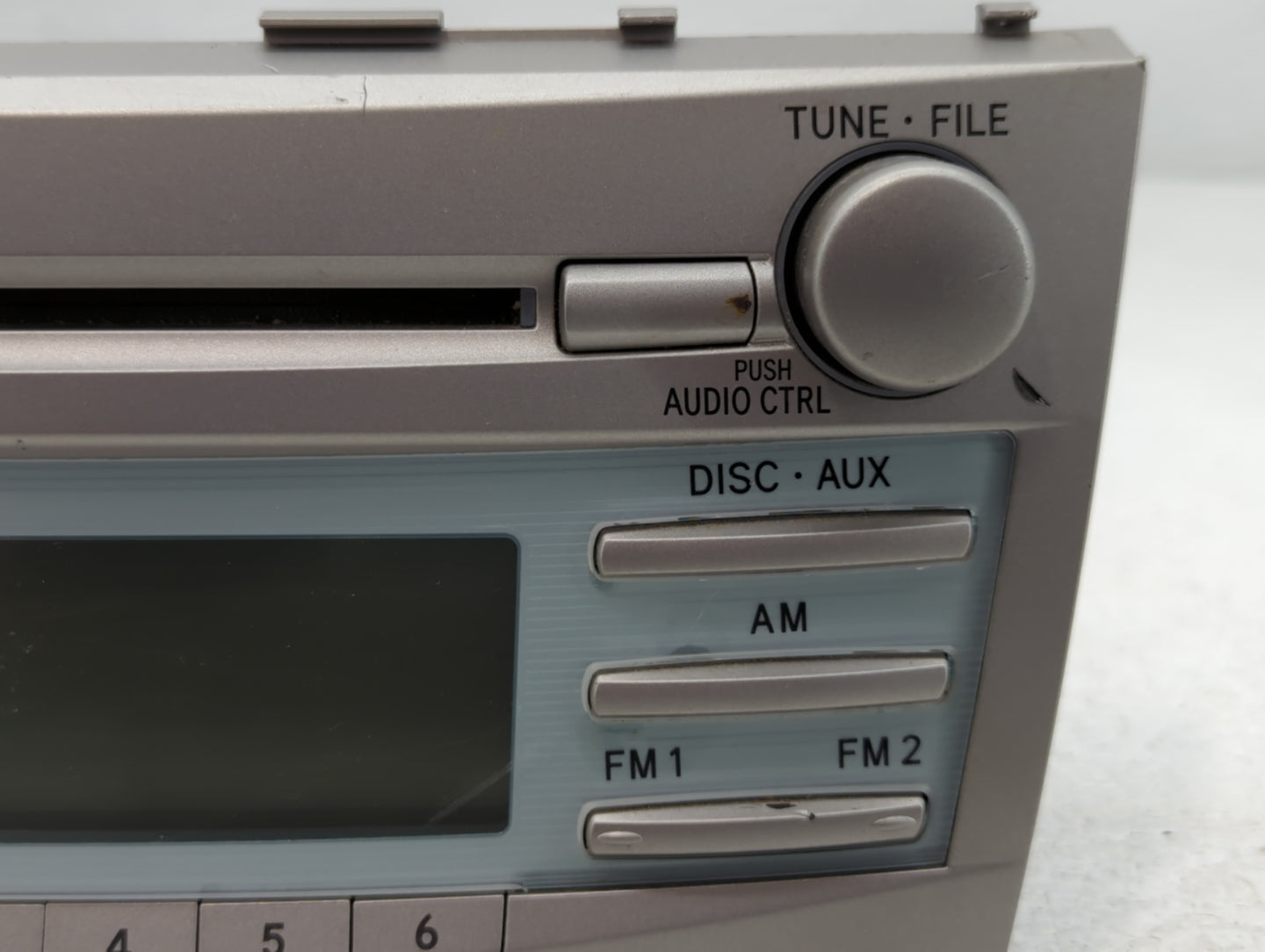 2007-2011 Toyota Camry Radio AM FM Cd Player Receiver Replacement P/N:86120-06182 Fits Fits 2007 2008 2009 2010 2011 OEM Use
