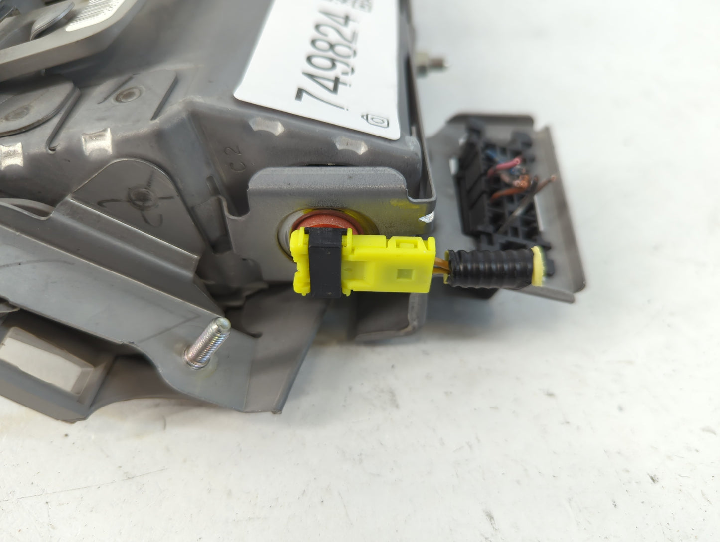2007-2011 Toyota Camry Air Bag Driver Left Knee OEM P/N:205117508M38 Fits Fits 2007 2008 2009 2010 2011 OEM Used Auto Parts 
