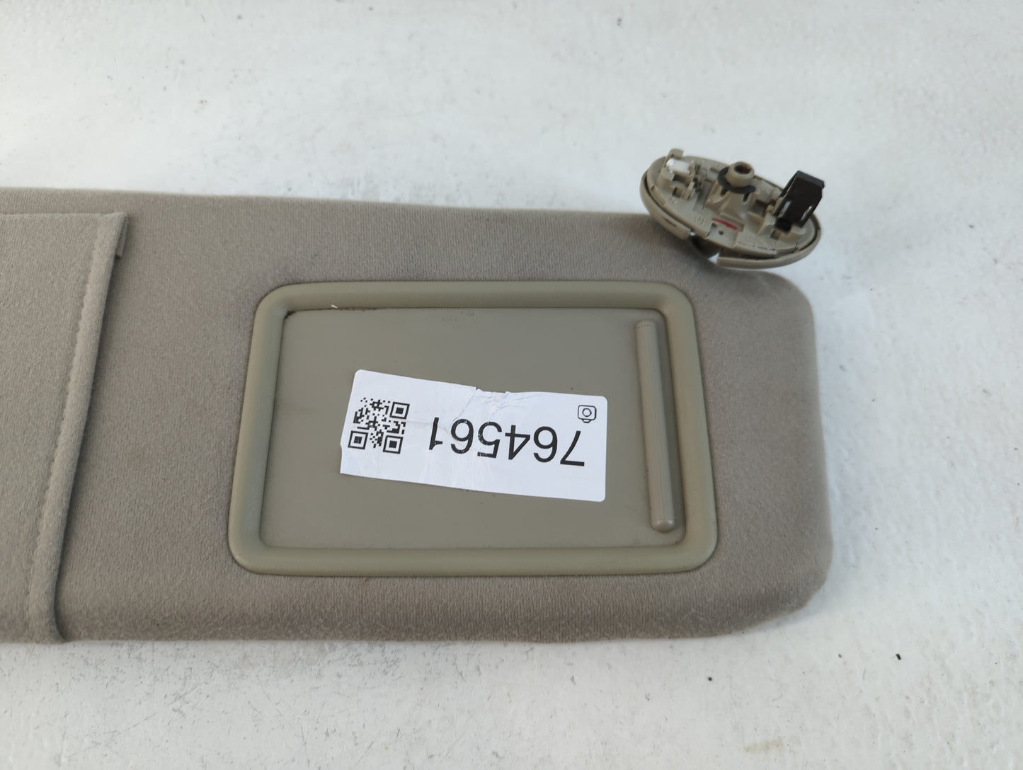 2007-2011 Toyota Camry Sun Visor Shade Replacement Passenger Right Mirror Fits Fits 2007 2008 2009 2010 2011 OEM Used Auto P