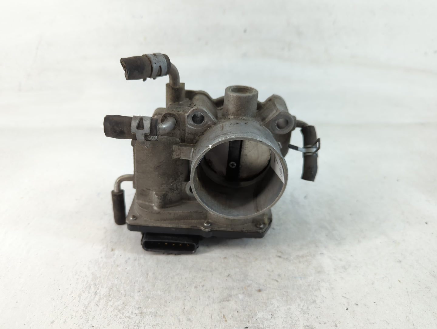 2007-2011 Toyota Camry Throttle Body P/N:22030-0H030 Fits Fits 2006 2007 2008 2009 2010 2011 2012 2013 2014 2015 OEM Used Au