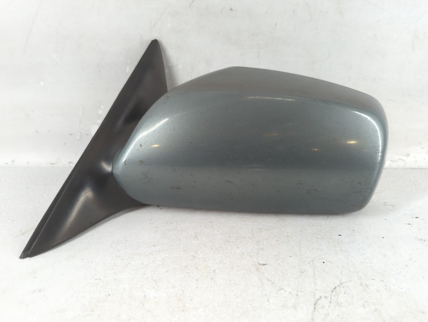 2007-2011 Toyota Camry Driver Side View Mirror - Left Door Mirror OEM Used - Oemusedautoparts1.com