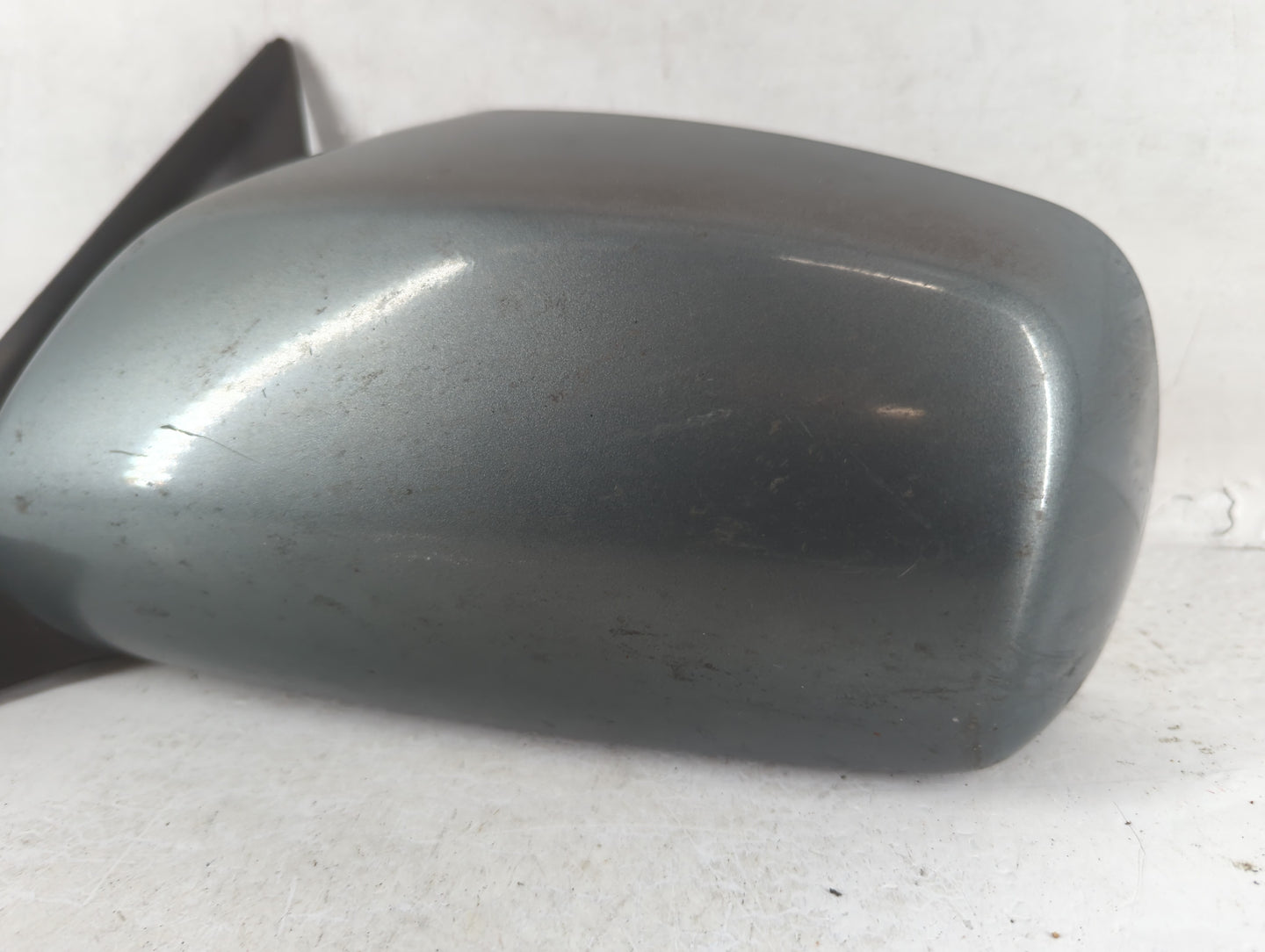 2007-2011 Toyota Camry Driver Side View Mirror - Left Door Mirror OEM Used - Oemusedautoparts1.com