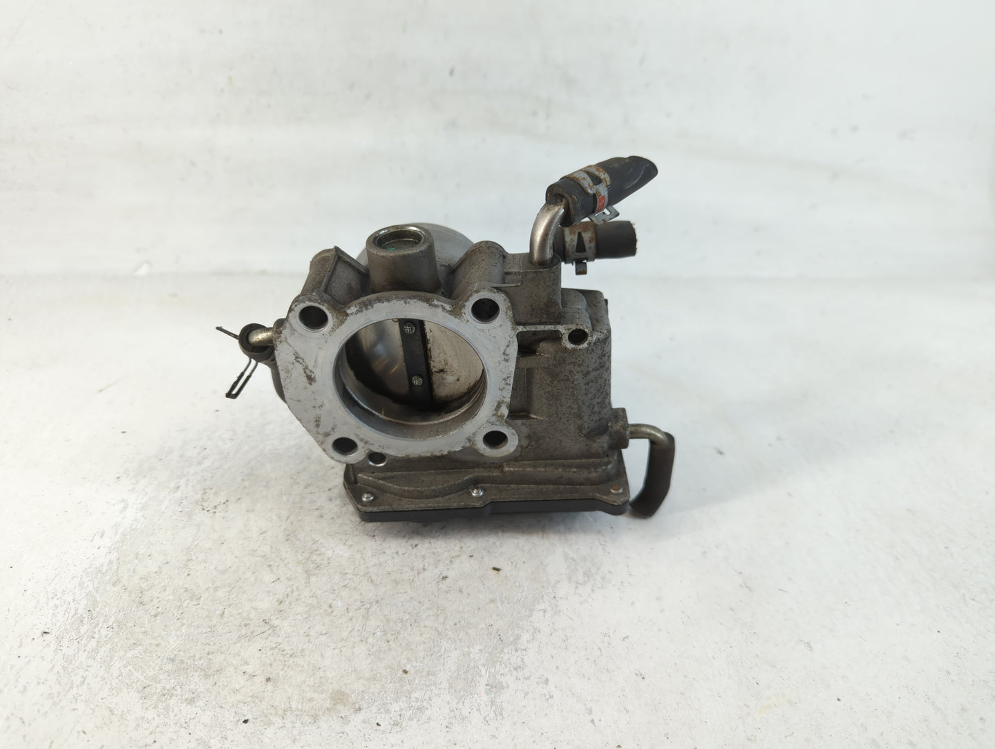2007-2011 Toyota Camry Throttle Body P/N:22030-0H030 Fits Fits 2006 2007 2008 2009 2010 2011 2012 2013 2014 2015 OEM Used Au