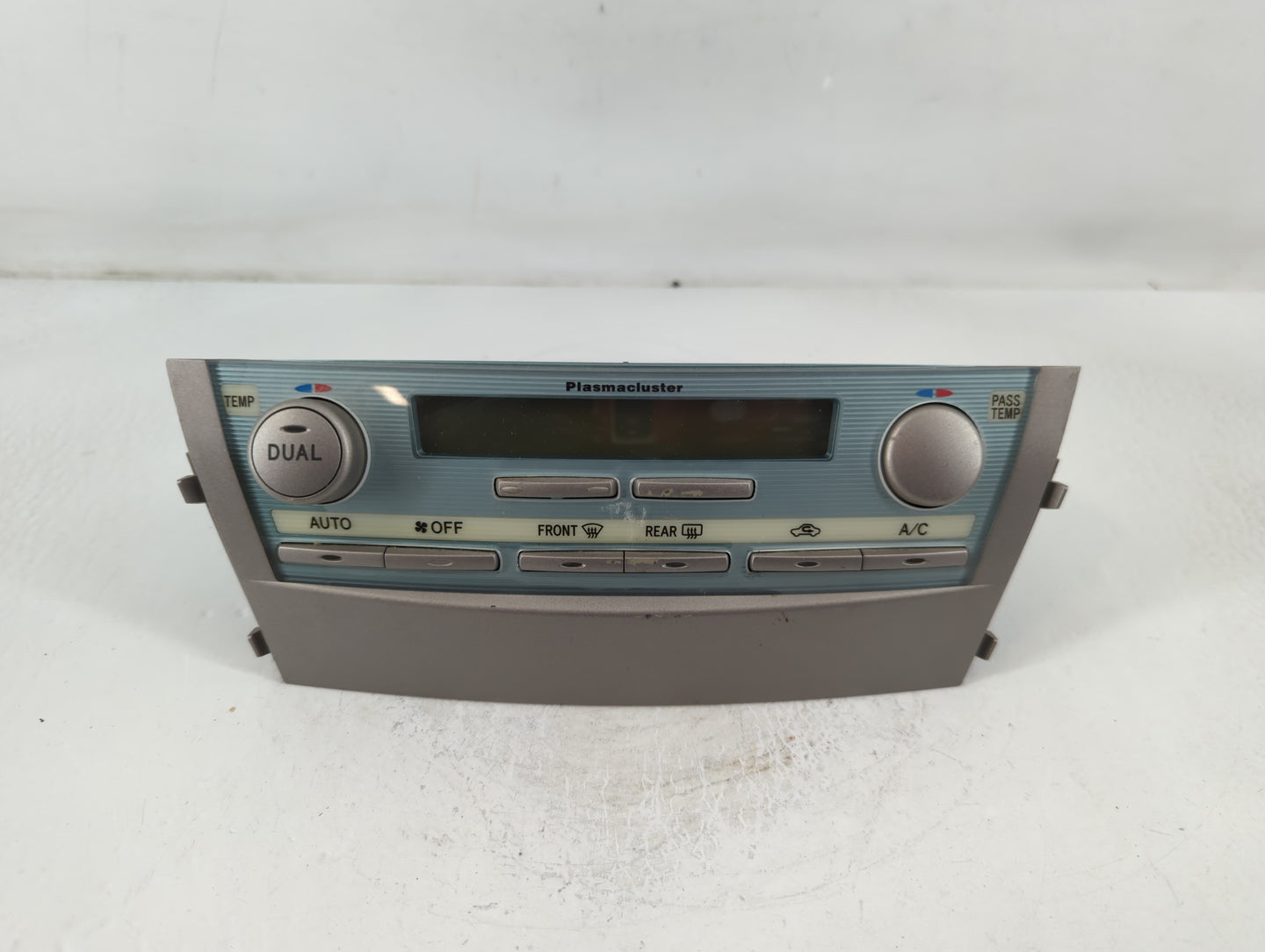 2007-2011 Toyota Camry Radio AM FM Cd Player Receiver Replacement P/N:146570-5870 Fits Fits 2007 2008 2009 2010 2011 OEM Use